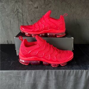 Nike Air VaporMax Plus Triple Red
